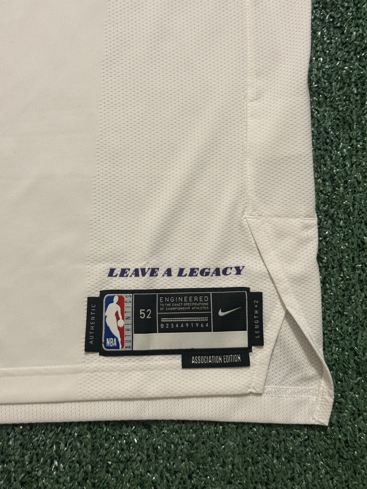 Luka Doncic Los Angeles Lakers Jersey #77 Nike ADV Authentic White Size 52 (XL) NBA
