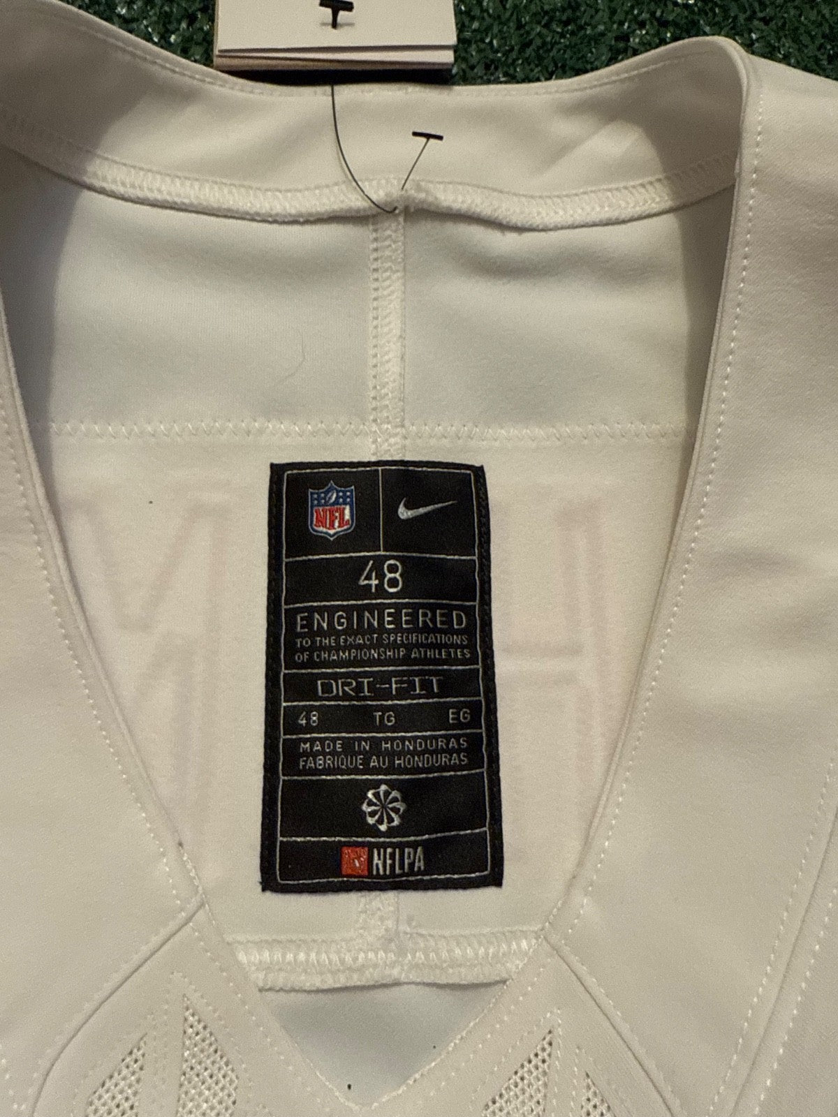 Patrick Mahomes Kansas City Chiefs Jersey #15 Nike Vapor FUSE Elite White Size 48 (XL) NFL