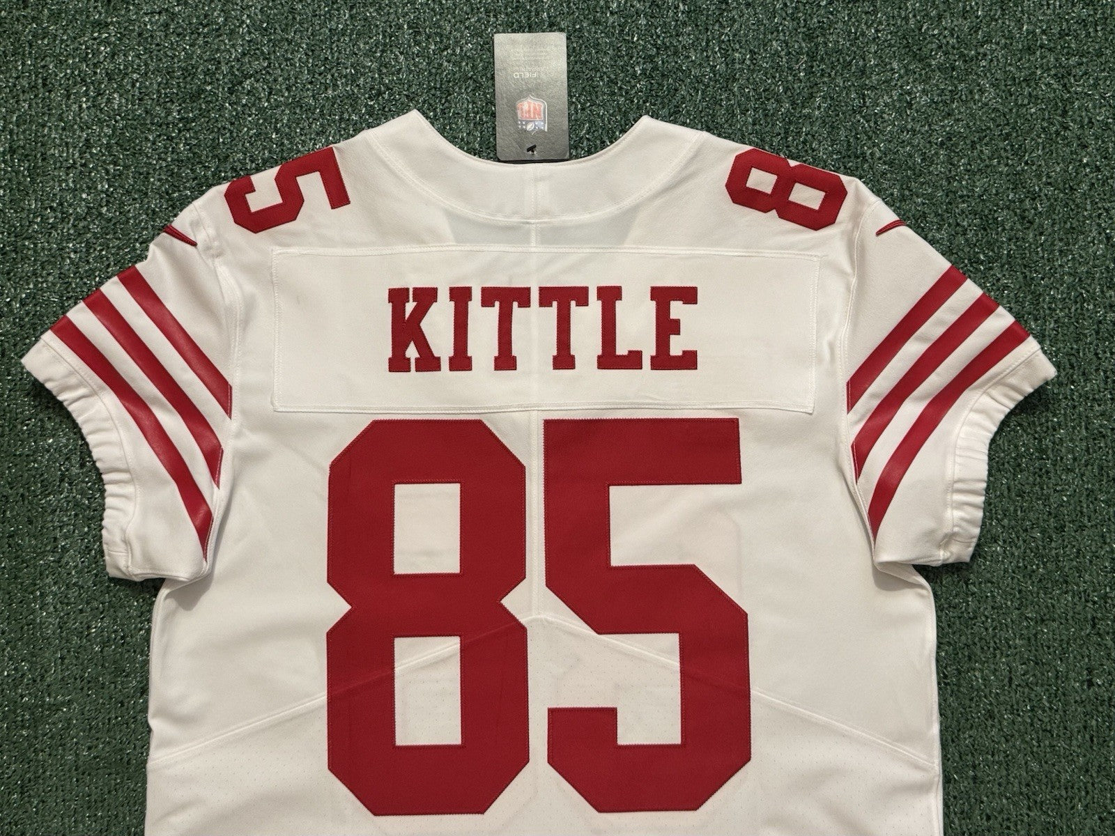 George Kittle San Francisco 49ers
Jersey #85 Nike Vapor Elite white
Size 44 (Large) NFL