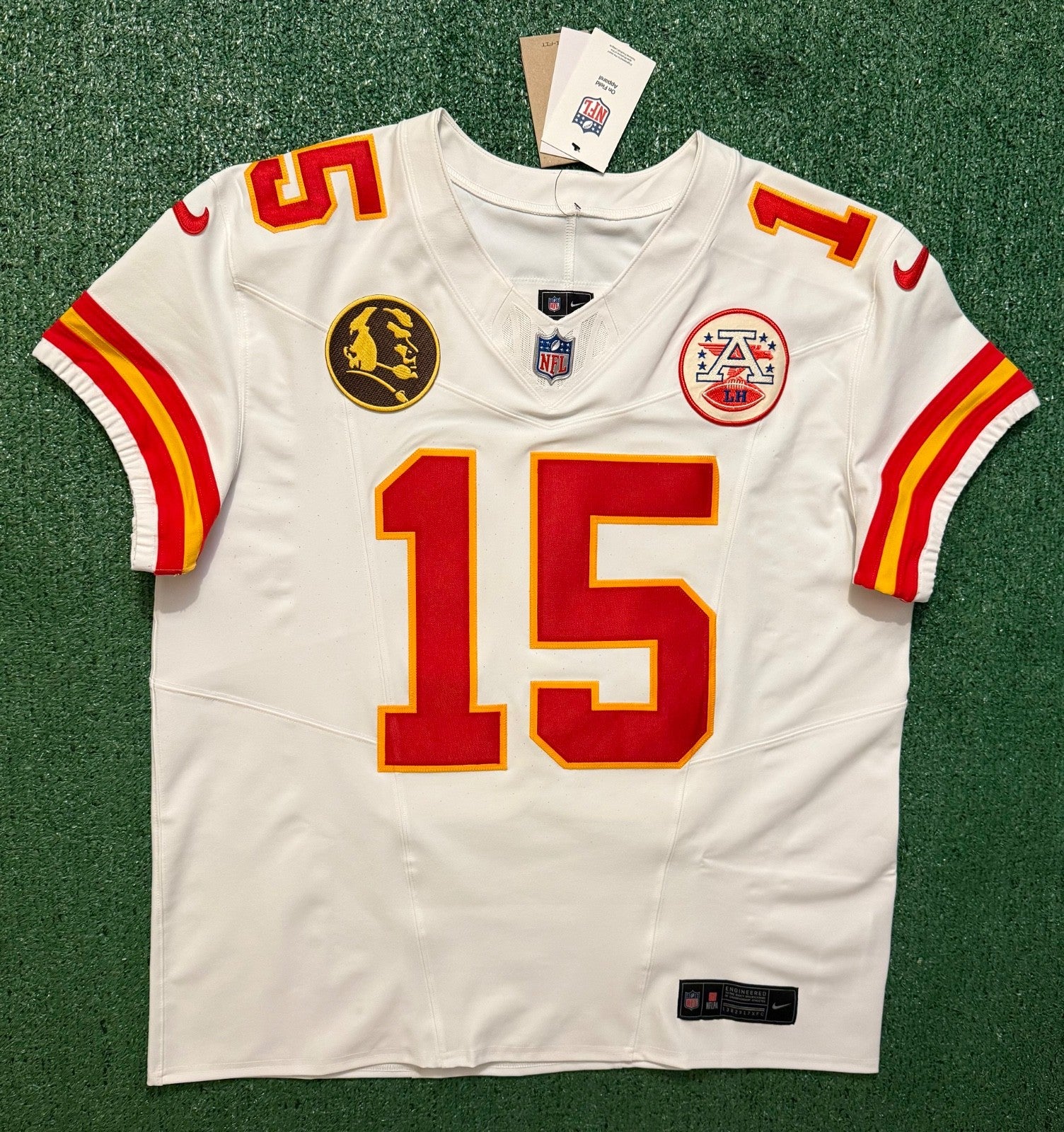 Patrick Mahomes Kansas City Chiefs Jersey #15 Nike Vapor FUSE Elite White Size 48 (XL) NFL