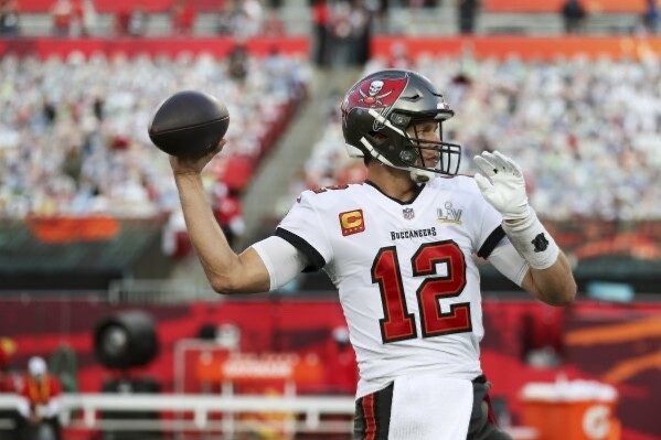 Tom Brady Tampa Bay Buccaneers Jersey #12 Nike Vapor Elite White size 40 (Medium) NFL