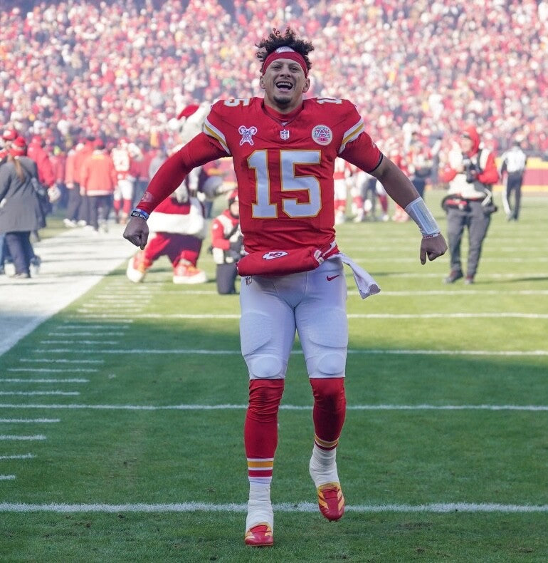 Patrick Mahomes Kansas City Chiefs Jersey #15 Nike Vapor FUSE Elite Red Size 48 (XL) NFL