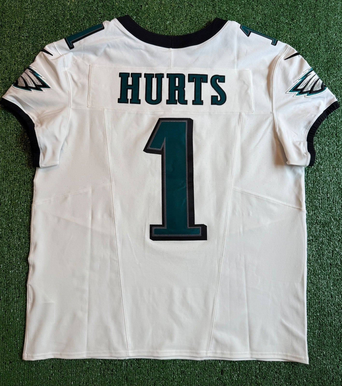 Jalen Hurts Philadelphia Eagles Jersey #1 Nike Vapor FUSE Elite White size 48 (XL) NFL